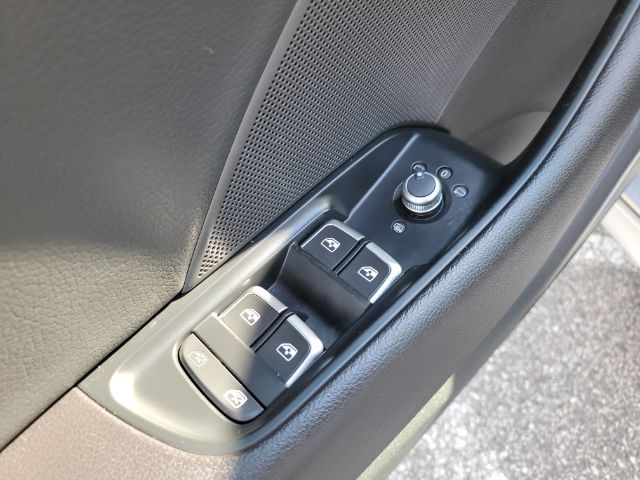 Audi A3 Sedan Premium Plus 45 TFSI quattro 2019