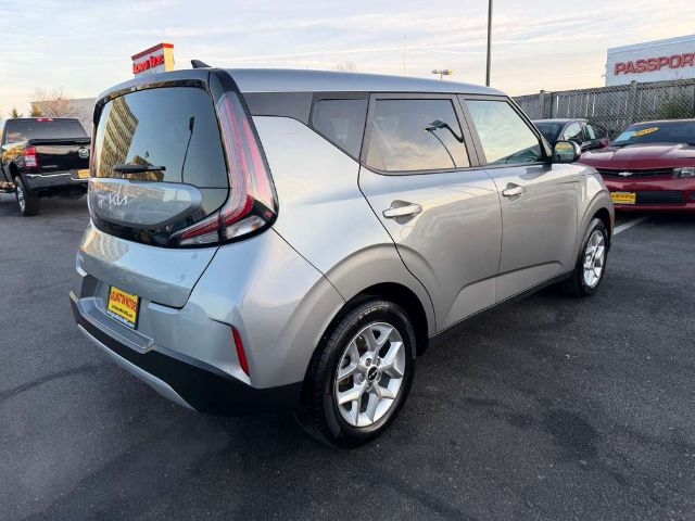 Kia Soul LX IVT 2023