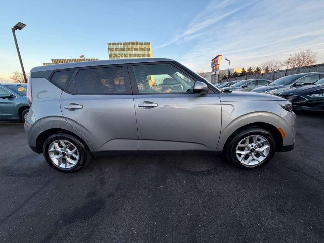 Kia Soul LX IVT 2023