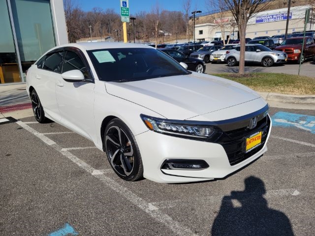 Honda Accord Sedan Sport 1.5T CVT 2019