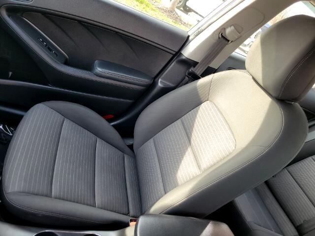 Kia Forte 4dr Sdn Auto LX 2016