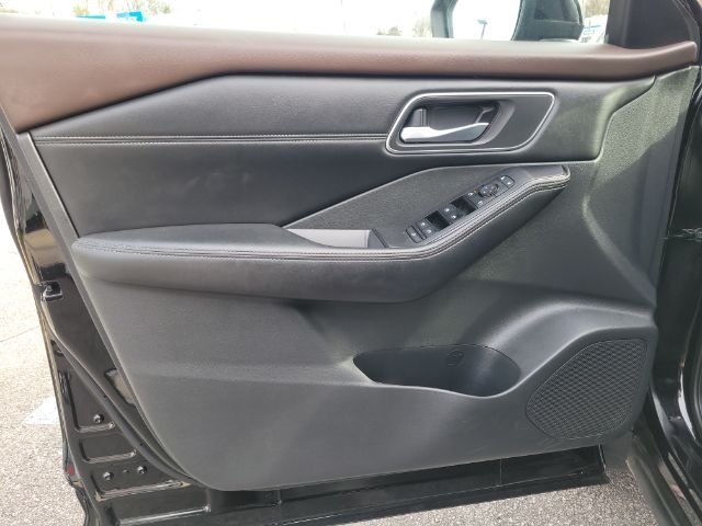 Nissan Rogue AWD SV 2021