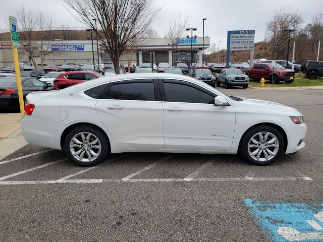Chevrolet Impala 4dr Sdn LT w/1LT 2020