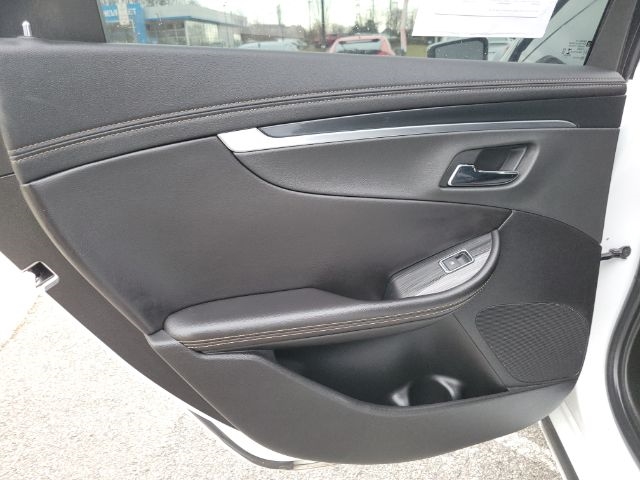 Chevrolet Impala 4dr Sdn LT w/1LT 2020