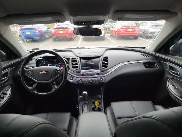 Chevrolet Impala 4dr Sdn LT w/1LT 2020