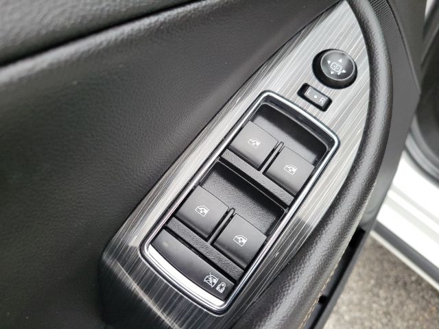 Chevrolet Impala 4dr Sdn LT w/1LT 2020