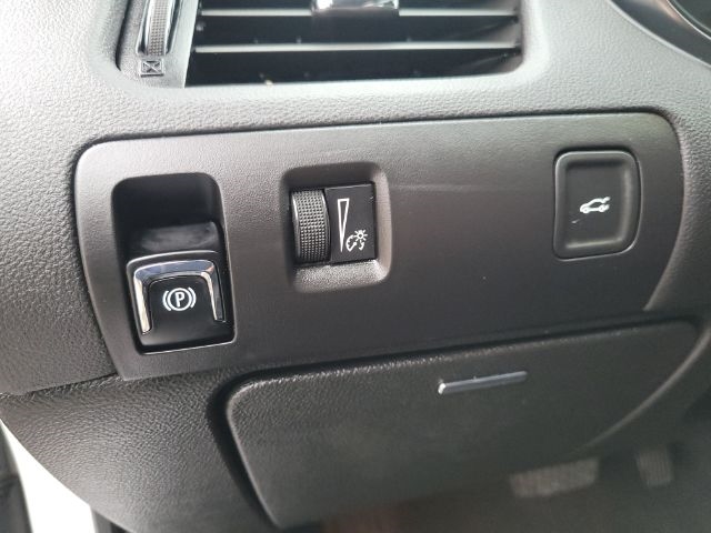 Chevrolet Impala 4dr Sdn LT w/1LT 2020