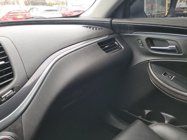 Chevrolet Impala 4dr Sdn LT w/1LT 2020