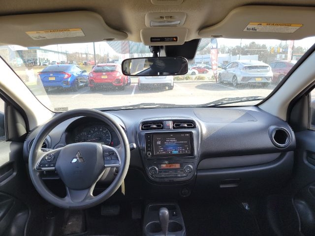 Mitsubishi Mirage ES CVT 2022