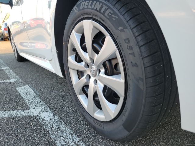 Toyota Corolla LE CVT (Natl) 2024