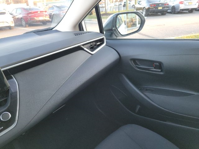 Toyota Corolla LE CVT (Natl) 2024