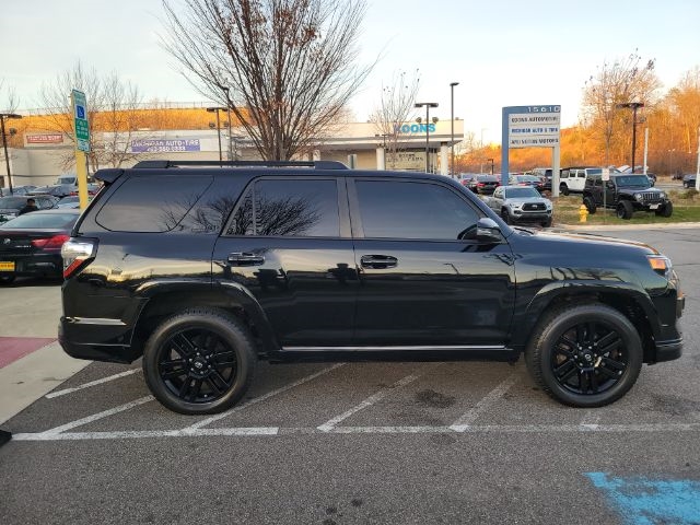 Toyota 4Runner TRD Off Road Premium 4WD (Natl) 2019