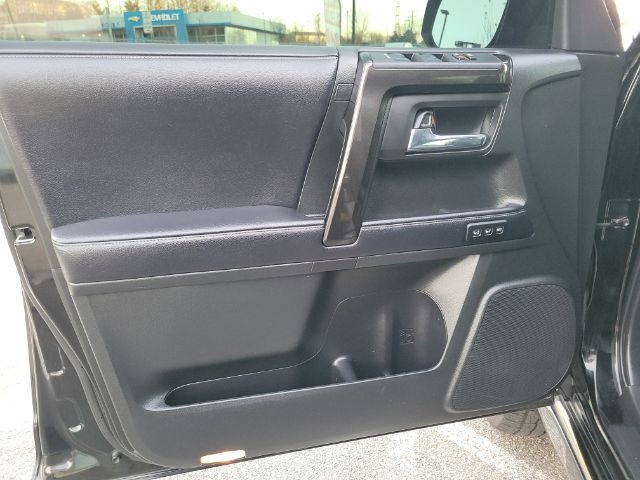 Toyota 4Runner TRD Off Road Premium 4WD (Natl) 2019