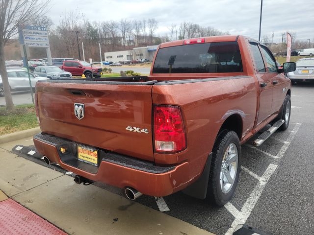 RAM 1500 4WD Quad Cab 140.5" Express 2013