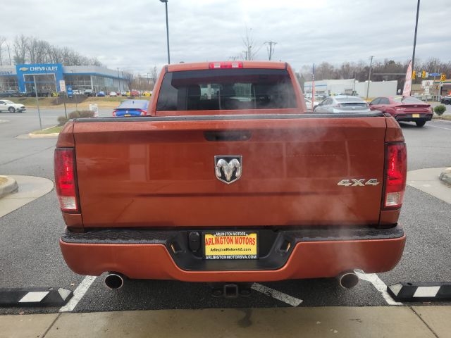 RAM 1500 4WD Quad Cab 140.5" Express 2013