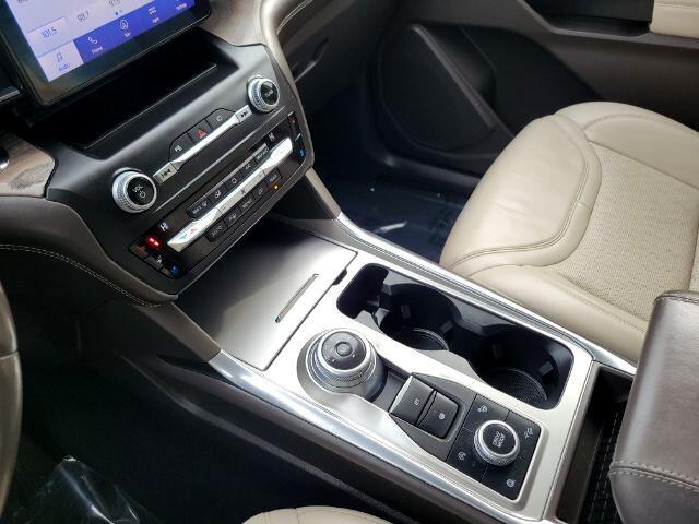 Ford Explorer Platinum 4WD 2020