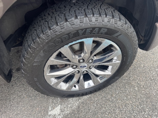 Ford F-150 4WD SuperCrew 145" King Ranch 2016