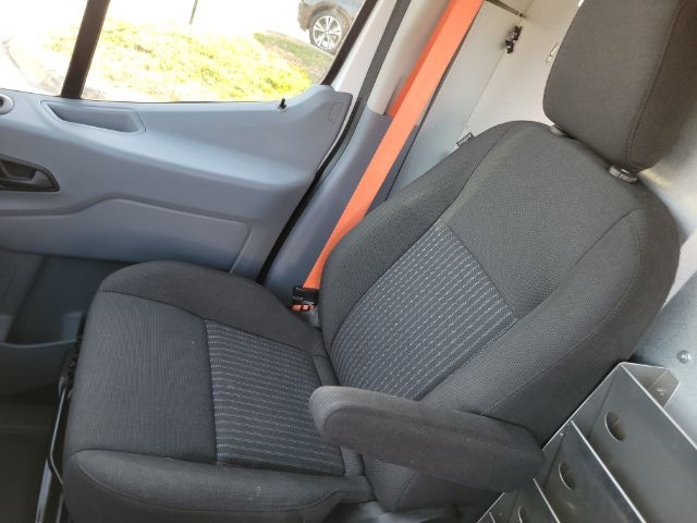 Ford Transit Cargo Van T-250 148" Med Rf 9000 GVWR Sliding RH Dr 2016