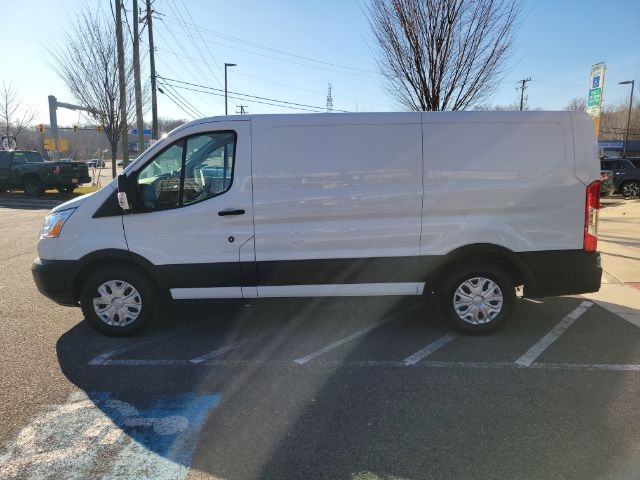 Ford Transit Van T-150 130" Low Rf 8600 GVWR Sliding RH Dr 2019
