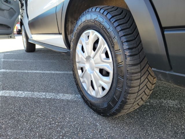 Ford Transit Van T-150 130" Low Rf 8600 GVWR Sliding RH Dr 2019