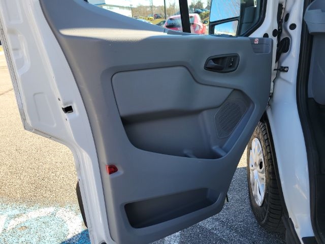 Ford Transit Van T-150 130" Low Rf 8600 GVWR Sliding RH Dr 2019