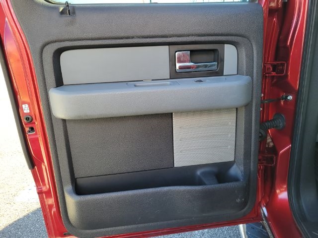 Ford F-150 4WD SuperCrew 145" King Ranch 2014