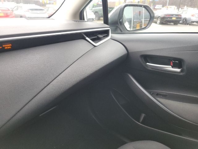 Toyota Corolla LE CVT (Natl) 2021