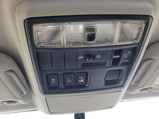 Toyota 4Runner 4WD 4dr V6 Limited (Natl) 2011