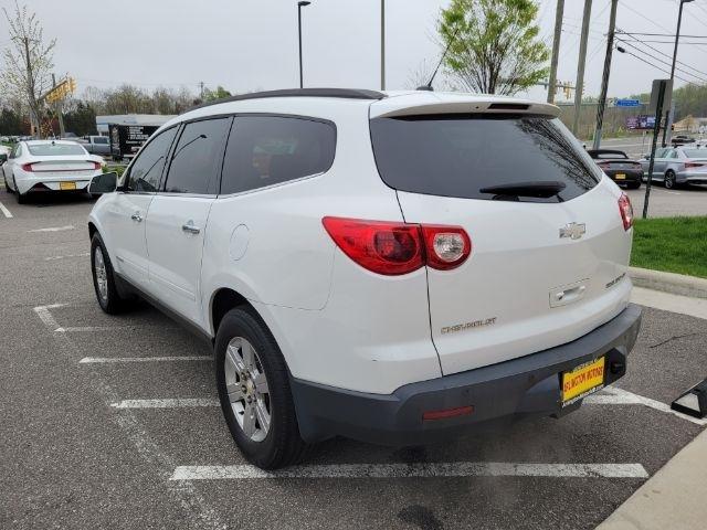 Chevrolet Traverse FWD 4dr LT w/2LT 2009