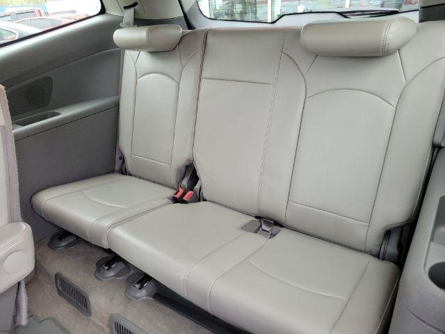 Chevrolet Traverse FWD 4dr LT w/2LT 2009