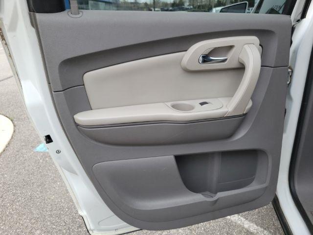 Chevrolet Traverse FWD 4dr LT w/2LT 2009