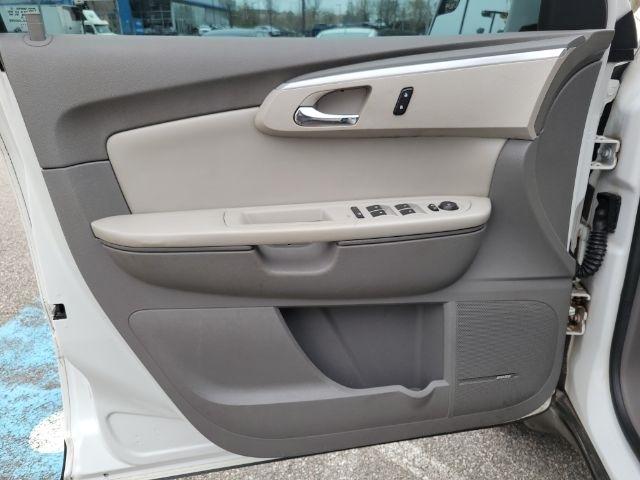 Chevrolet Traverse FWD 4dr LT w/2LT 2009