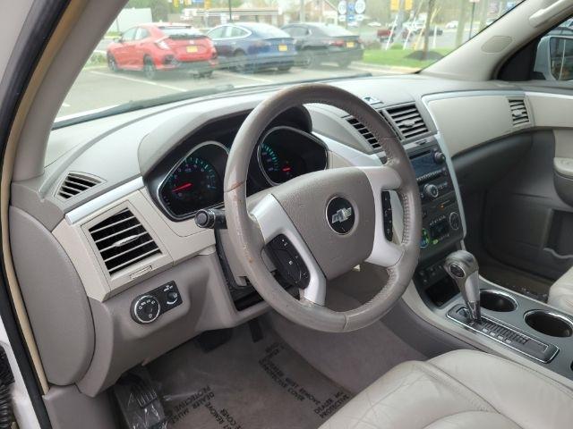 Chevrolet Traverse FWD 4dr LT w/2LT 2009