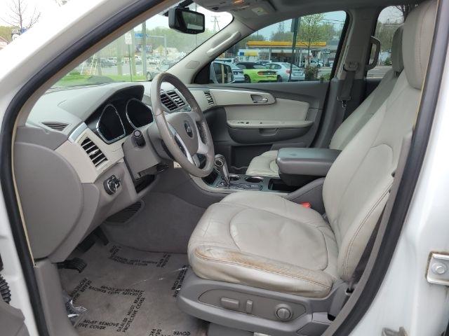 Chevrolet Traverse FWD 4dr LT w/2LT 2009