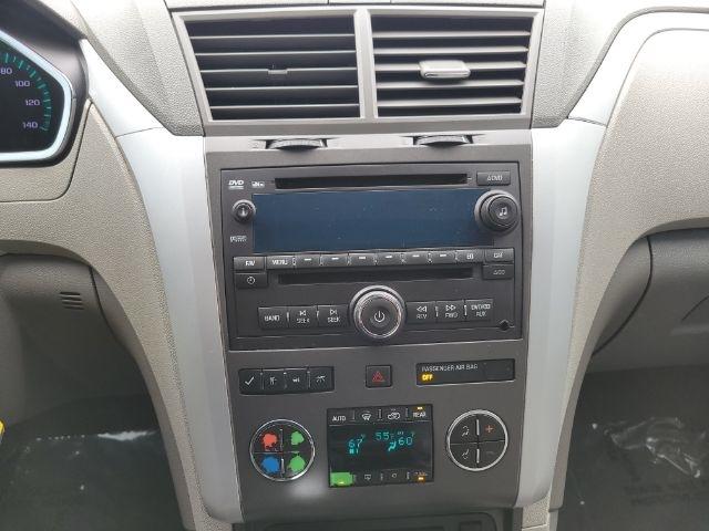 Chevrolet Traverse FWD 4dr LT w/2LT 2009