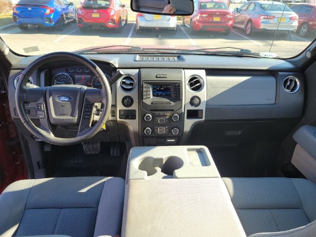 Ford F-150 4WD SuperCab 145" Lariat 2014