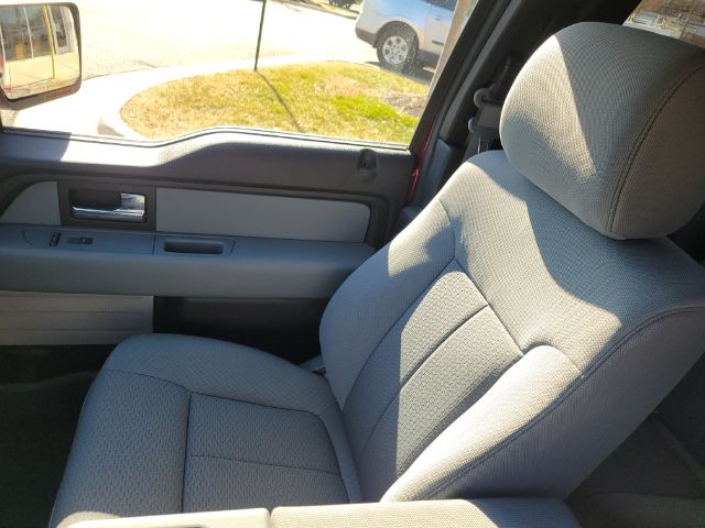 Ford F-150 4WD SuperCab 145" Lariat 2014