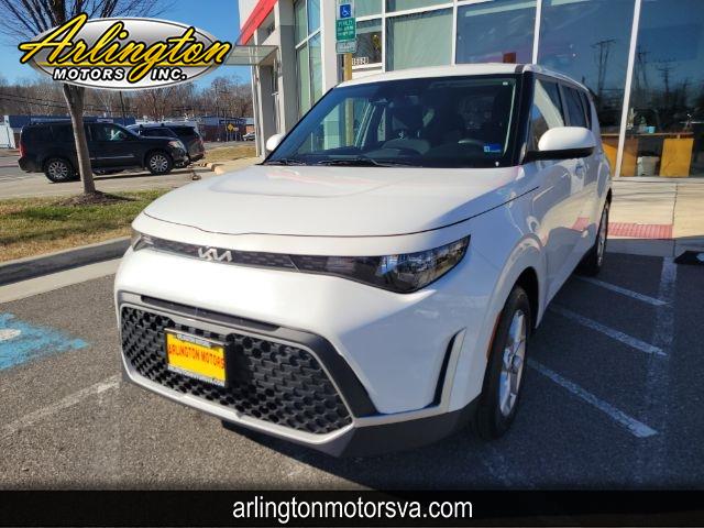 2024 Kia Soul LX IVT