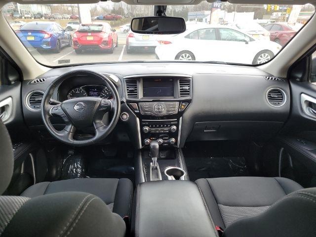 Nissan Pathfinder 4x4 SV 2019