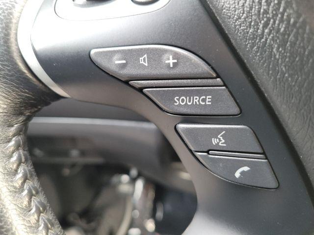 Nissan Pathfinder 4x4 SV 2019