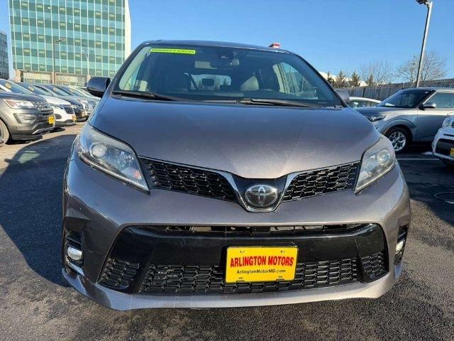 Toyota Sienna SE AWD 7-Passenger (Natl) 2019