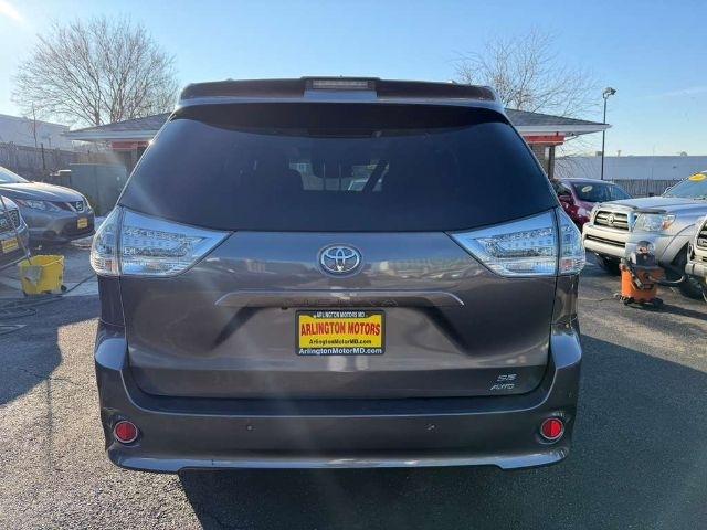 Toyota Sienna SE AWD 7-Passenger (Natl) 2019