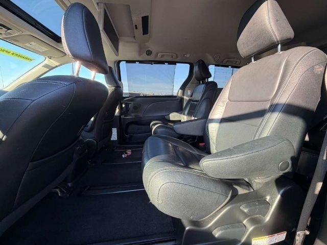 Toyota Sienna SE AWD 7-Passenger (Natl) 2019