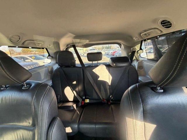 Toyota Sienna SE AWD 7-Passenger (Natl) 2019