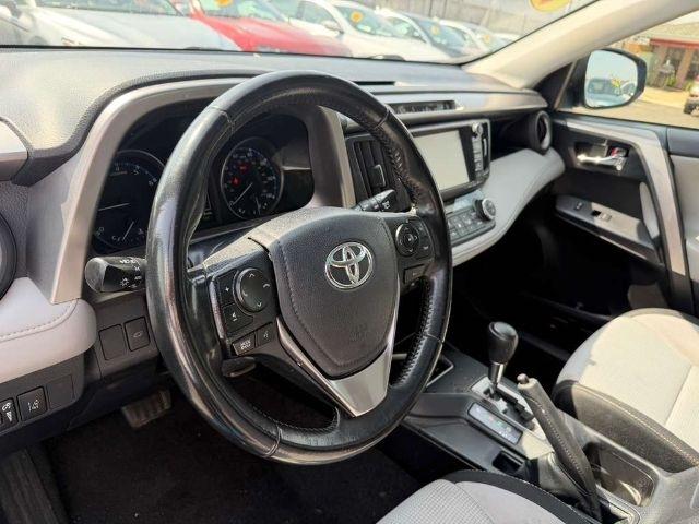 Toyota RAV4 Adventure FWD (Natl) 2018