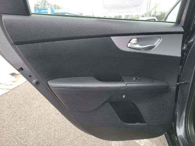 Kia Forte LXS IVT 2024