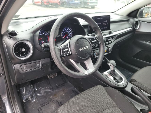 Kia Forte LXS IVT 2024