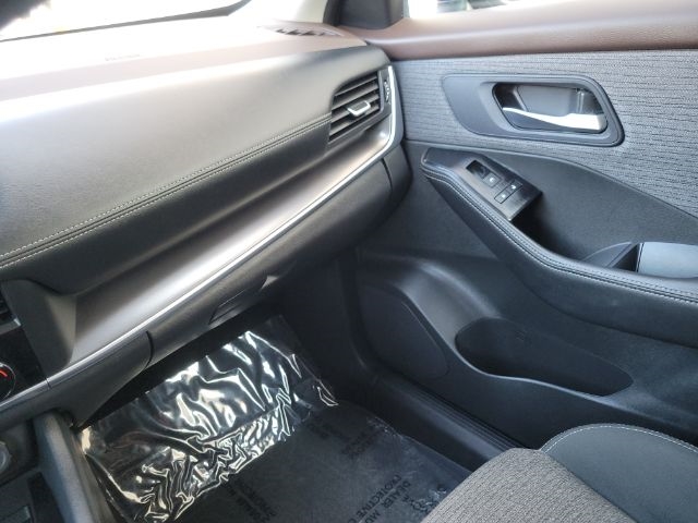 Nissan Rogue FWD SV 2023