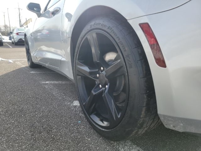 Chevrolet Camaro 2dr Cpe 1LT 2018