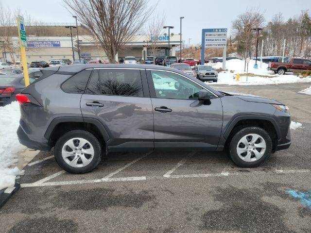 Toyota RAV4 LE AWD (Natl) 2024